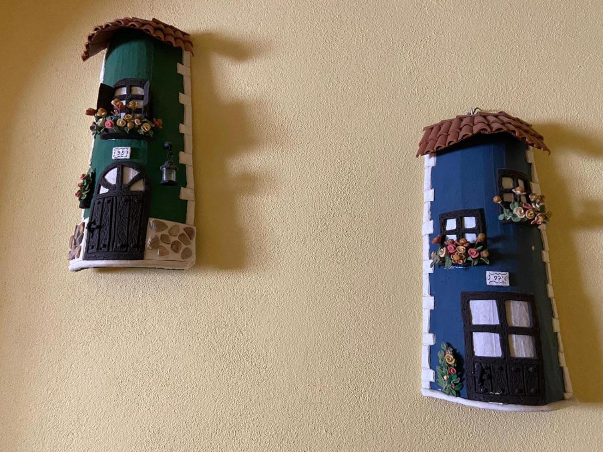 El Abigero Apartment La Fregeneda Luaran gambar